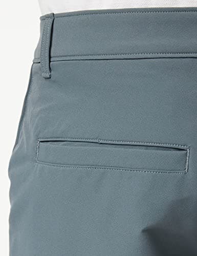 Under Armour Men's Tech Golf Shorts - Moisture-Wicking Fabric | Suitable for Golf Enthusiasts | Ideal for Golf Practice
